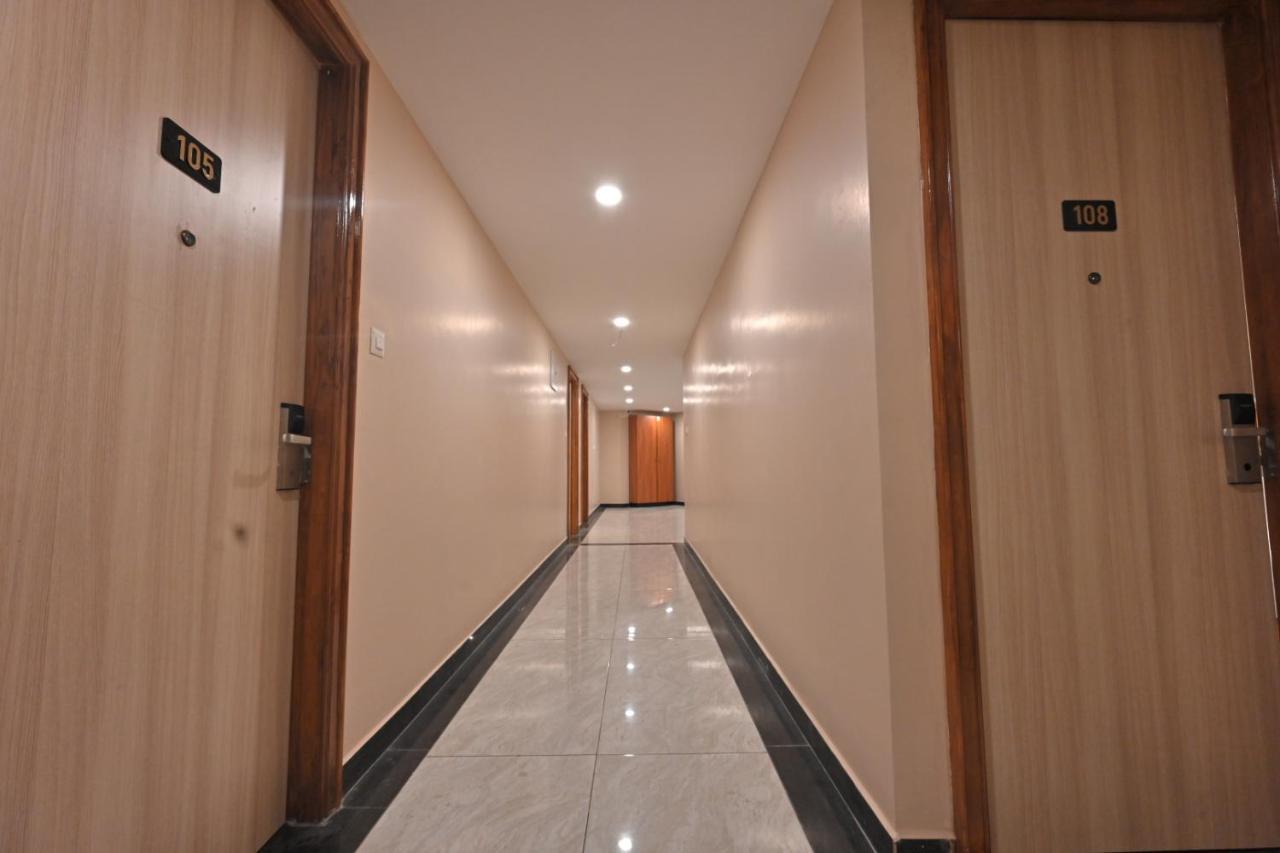 Cr Rivera Madurai Exterior foto